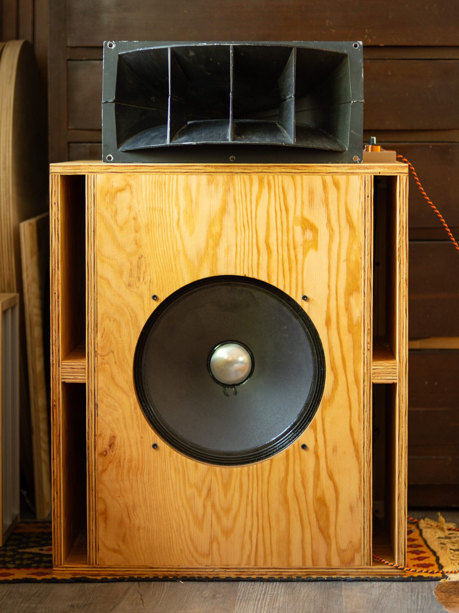 Mini Onken cabinet, front view